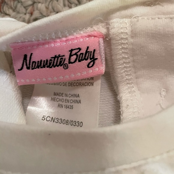 Nanette Baby Fleece top with bows, tulle, and sparkles. Size 0-3 mo. Exc cond! - Picture 8 of 9